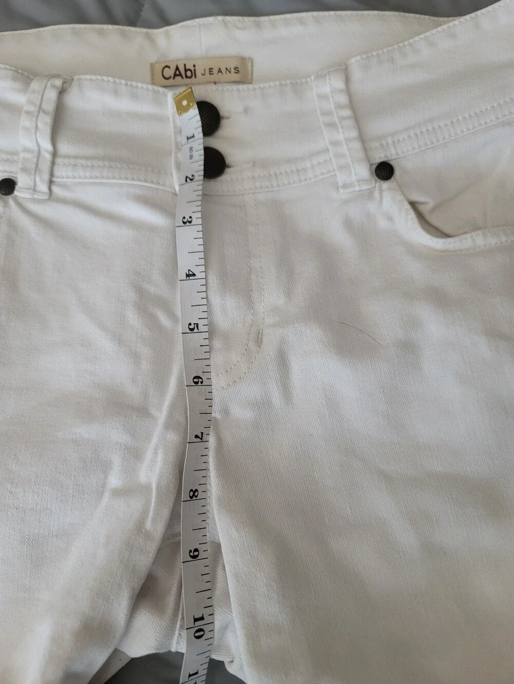 CAbi White Denim Shorts – Size 6